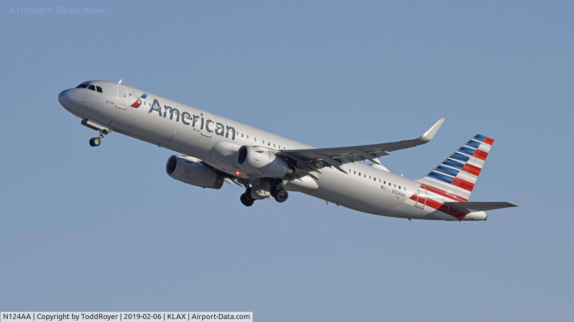 N124AA, 2014 Airbus A321-231 C/N 6271, Departing LAX on 25R