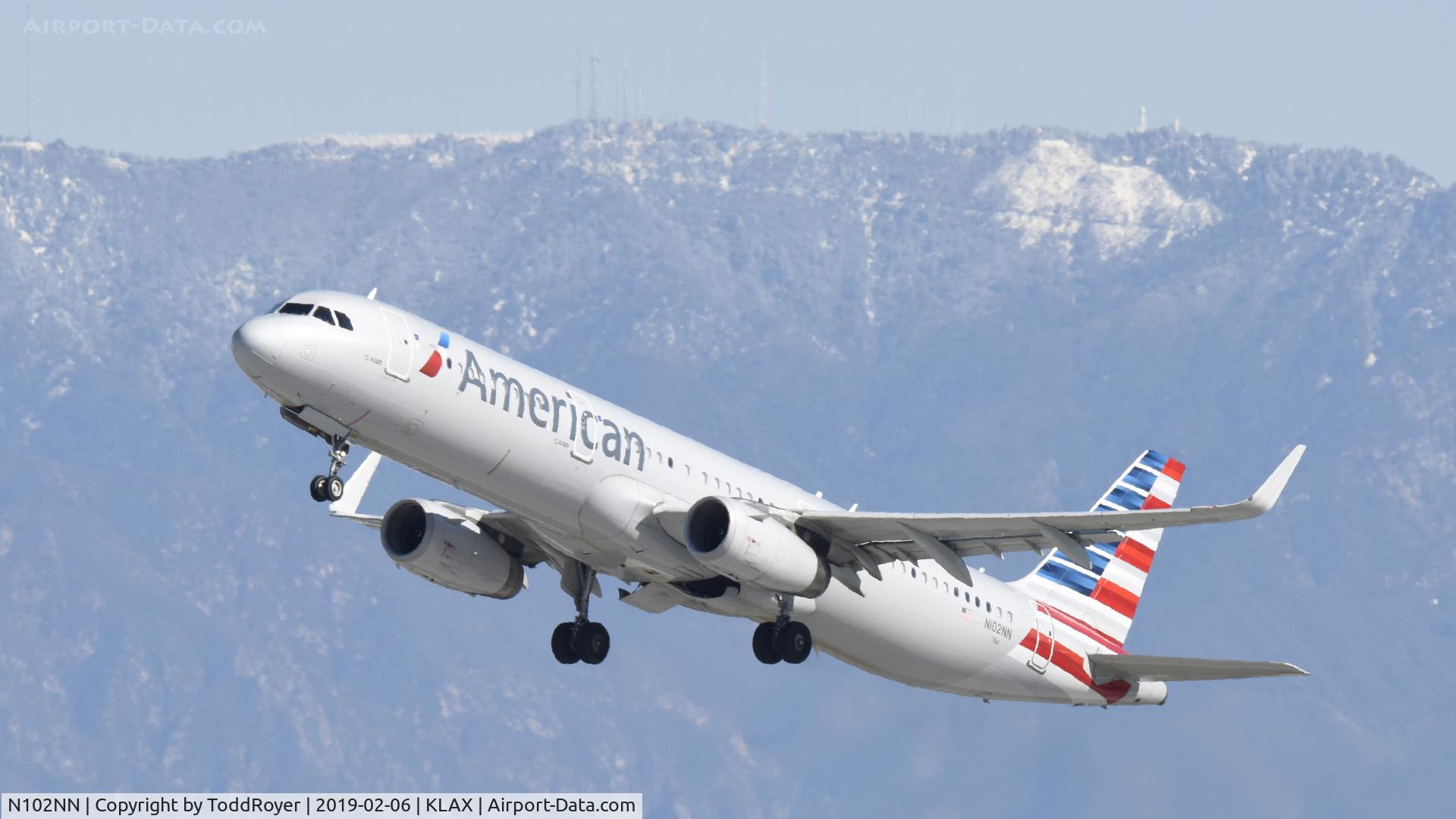 N102NN, 2013 Airbus A321-231 C/N 5860, Departing LAX on 25R
