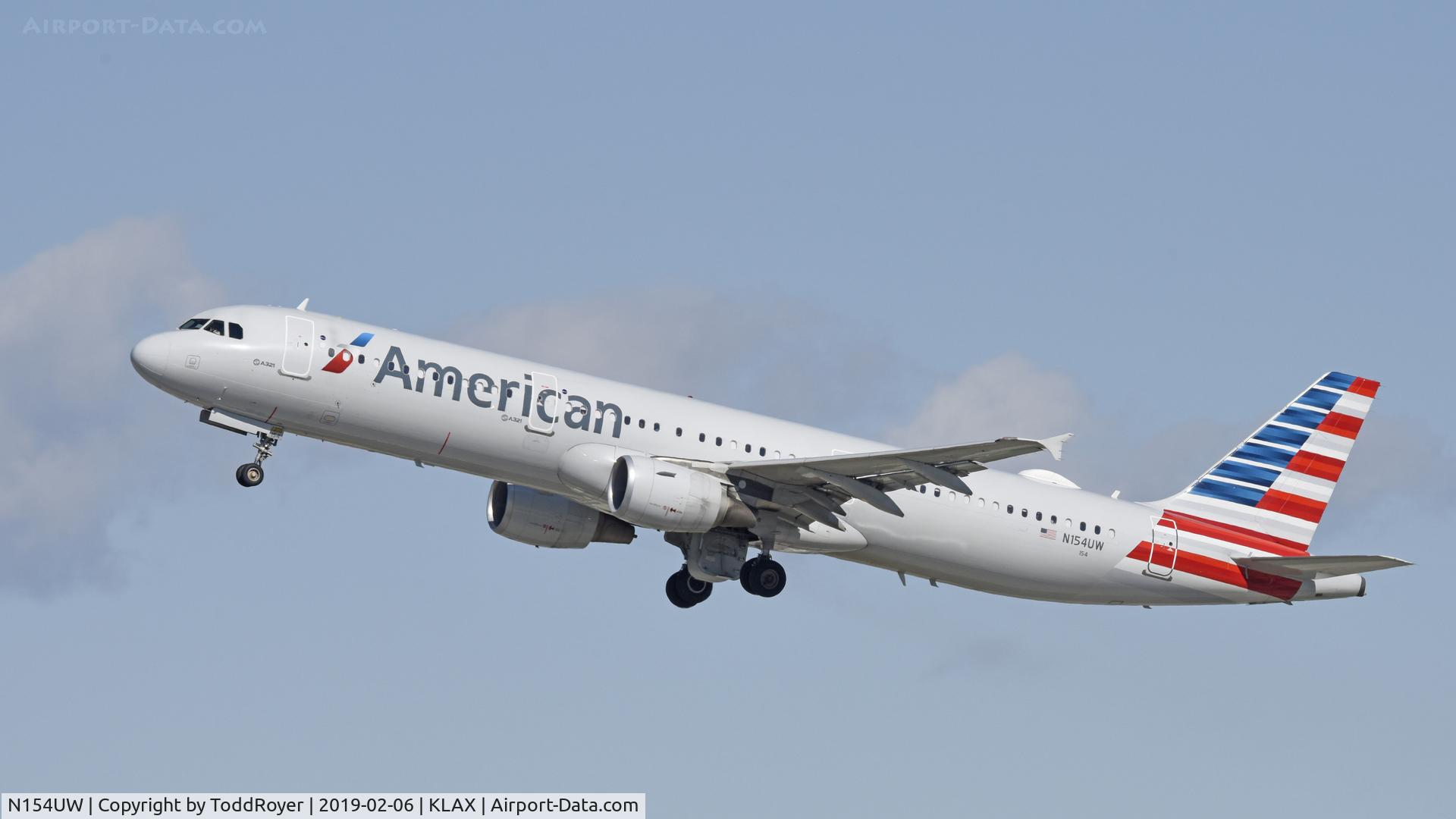 N154UW, 2013 Airbus A321-211 C/N 5644, Departing LAX on 25L
