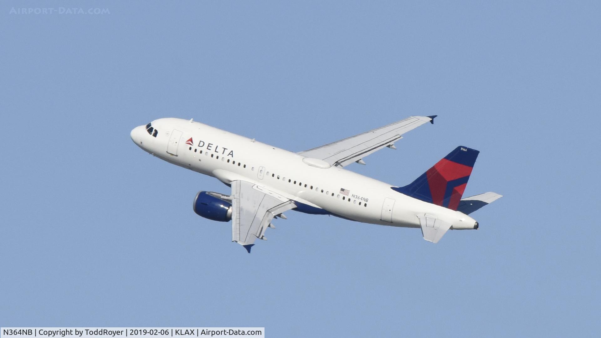 N364NB, 2003 Airbus A319-114 C/N 2002, Departing LAX on 24L
