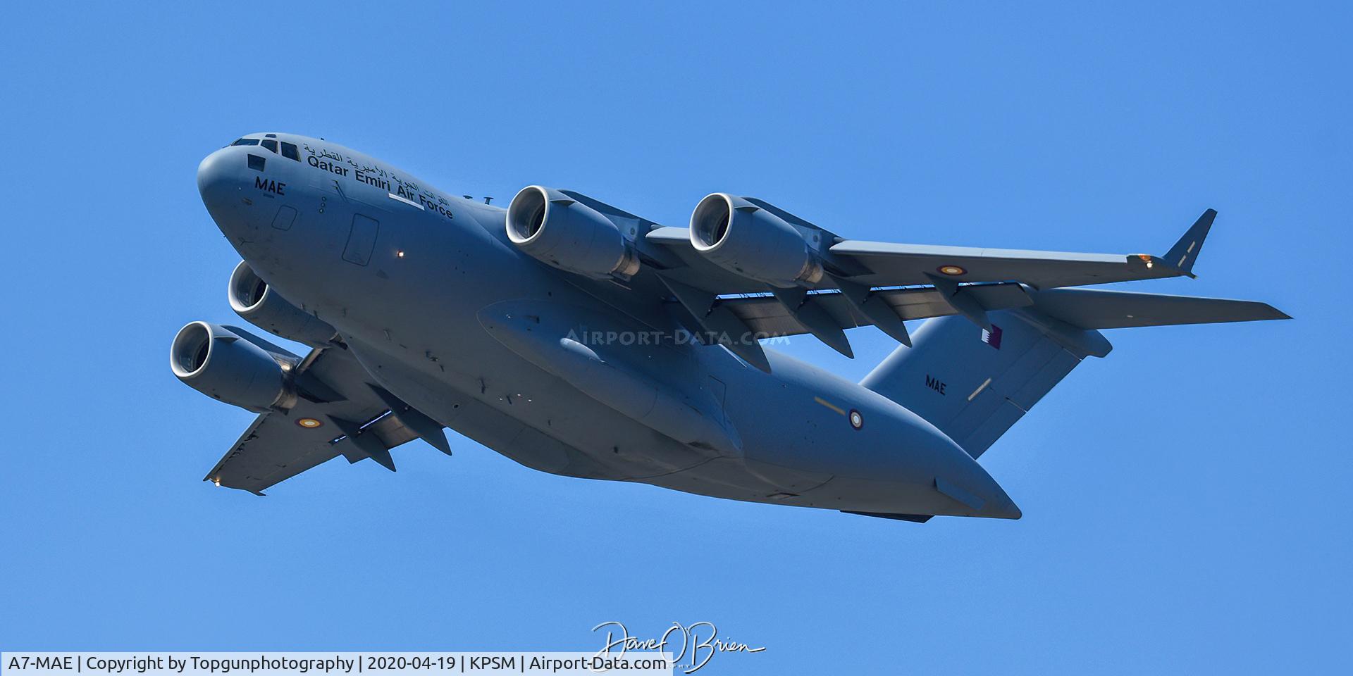 A7-MAE, 2012 Boeing C-17A Globemaster III C/N F-252, LHOB243 departing off RW16