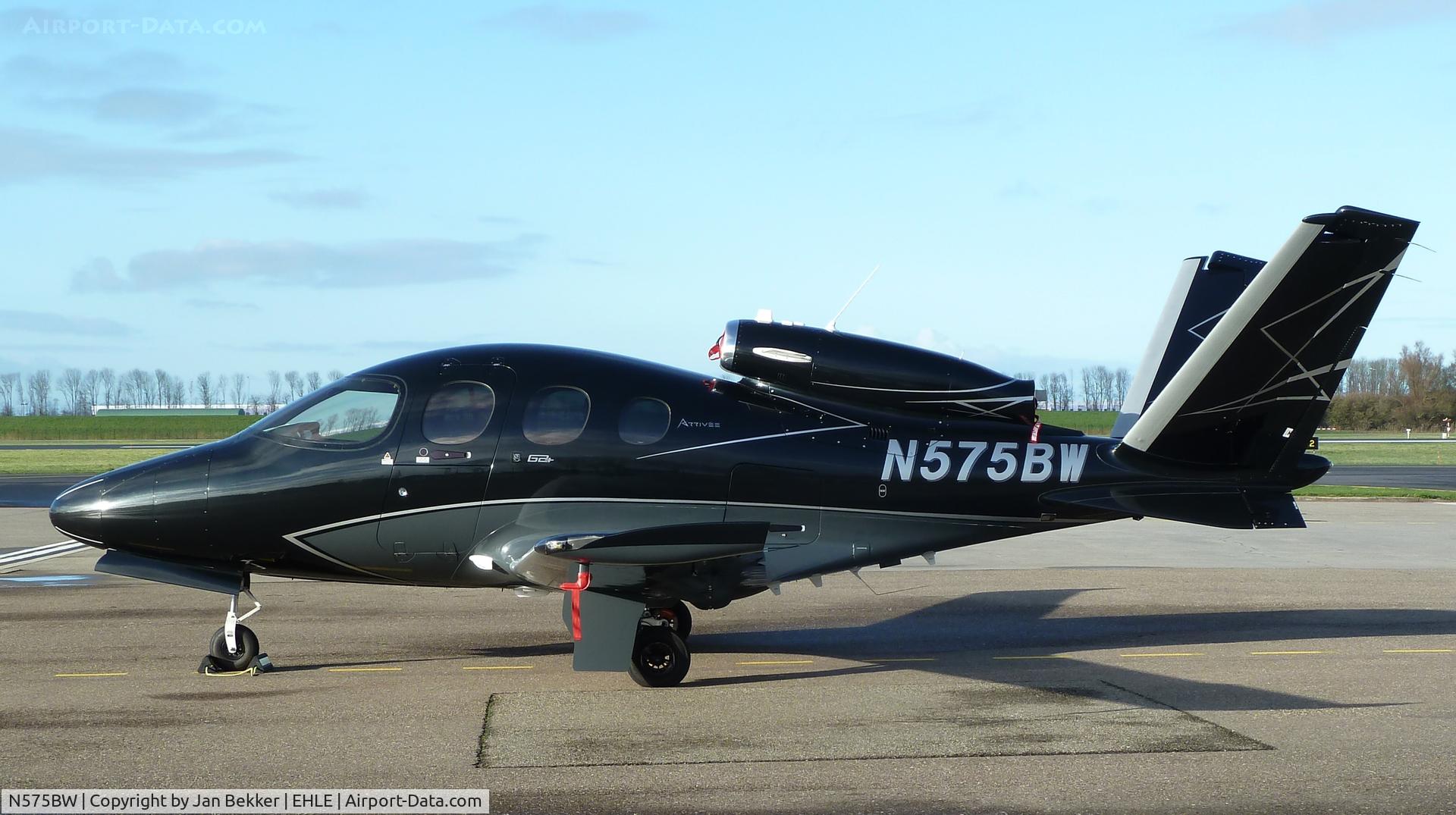 N575BW, 2023 Cirrus SF50 G2+ Arrivee C/N 0434, Lelystad Airport