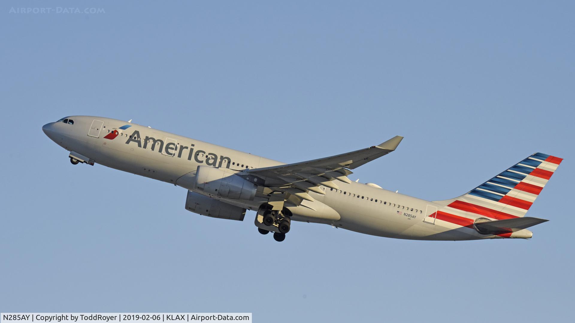 N285AY, 2010 Airbus A330-243 C/N 1100, Departing LAX on 25R
