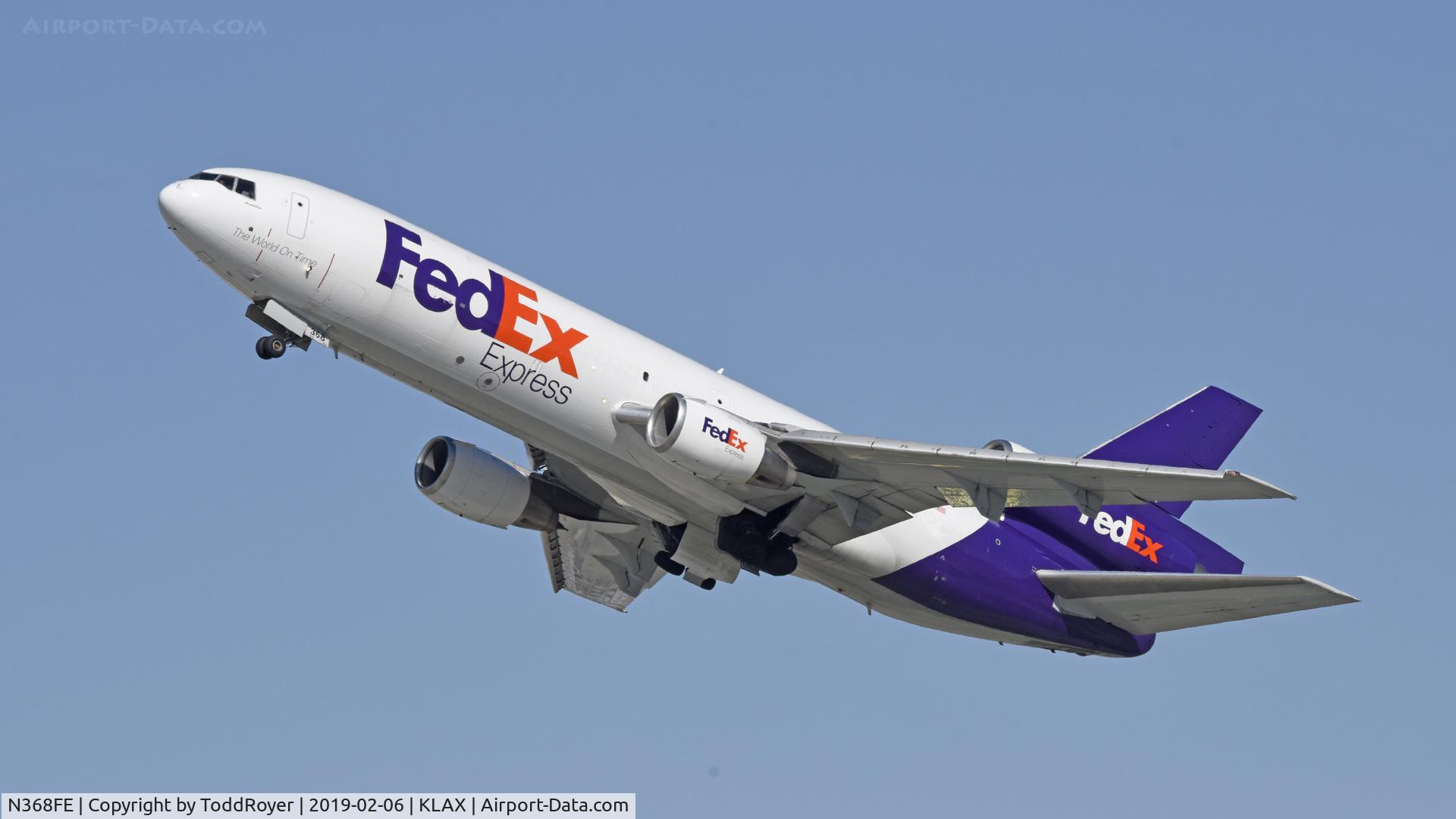 N368FE, 1971 McDonnell Douglas MD-10-10F C/N 46606, Departing LAX on 25R