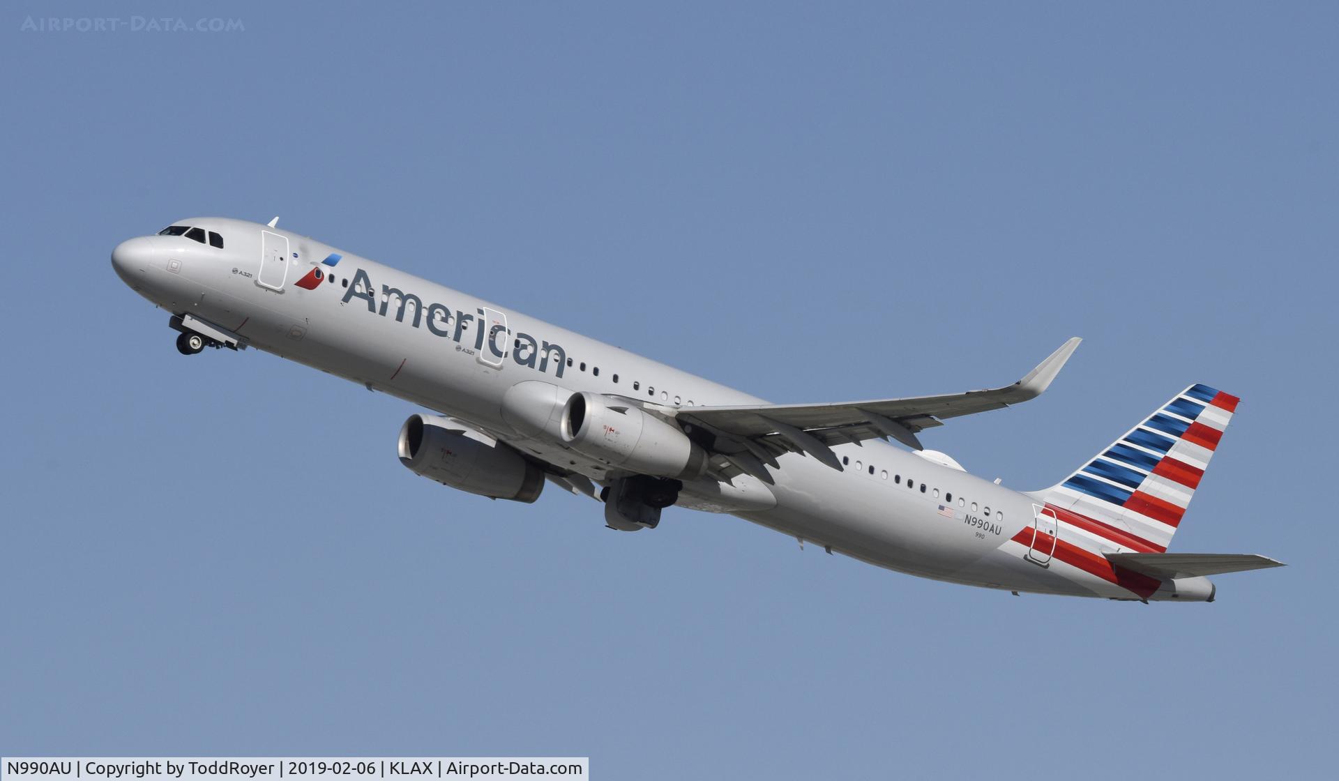 N836VA, 2010 Airbus A320-214 C/N 4480, Departing LAX on 25R