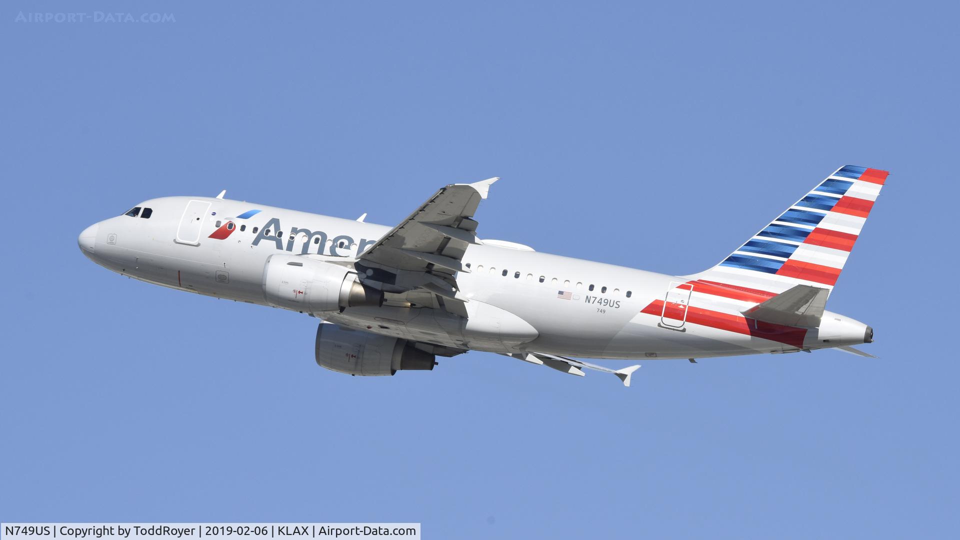 N749US, 2000 Airbus A319-112 C/N 1313, Departing LAX on 25R
