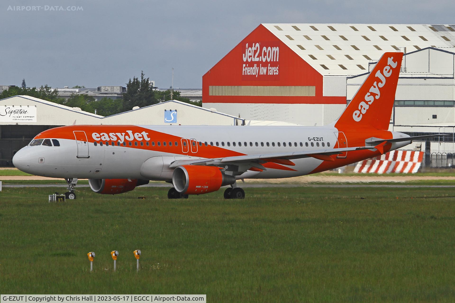 G-EZUT, 2012 Airbus A320-214 C/N 5113, Manchester