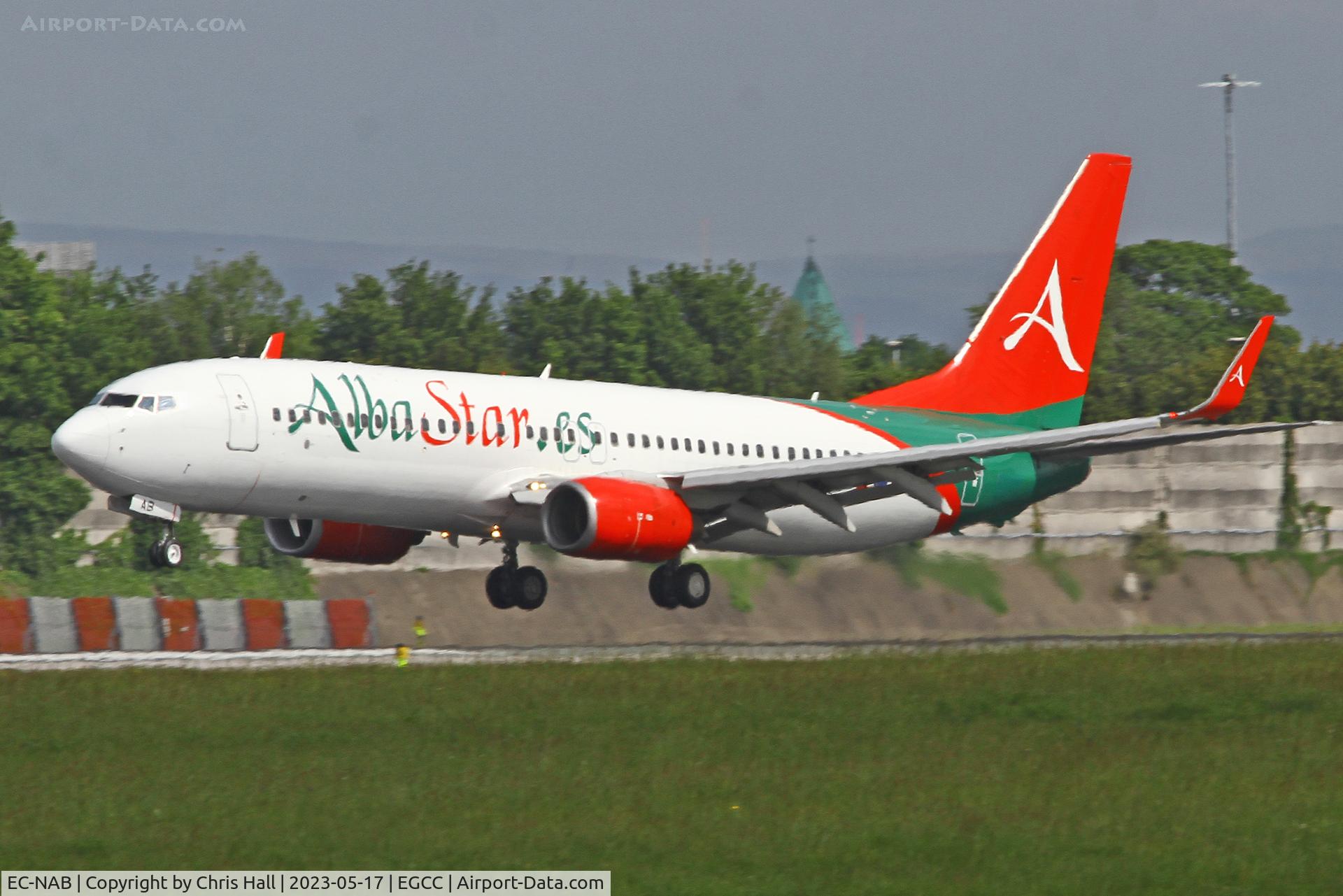 EC-NAB, 2000 Boeing 737-81Q C/N 29051, Manchester