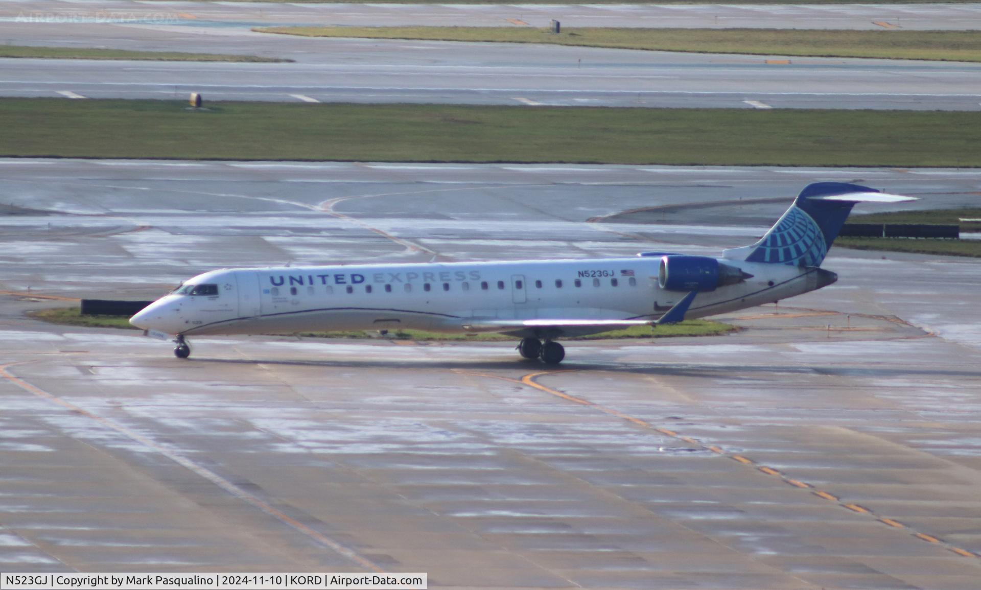 N523GJ, 2003 Bombardier CL-600-2C11 C/N 10125, CL-600-2C11