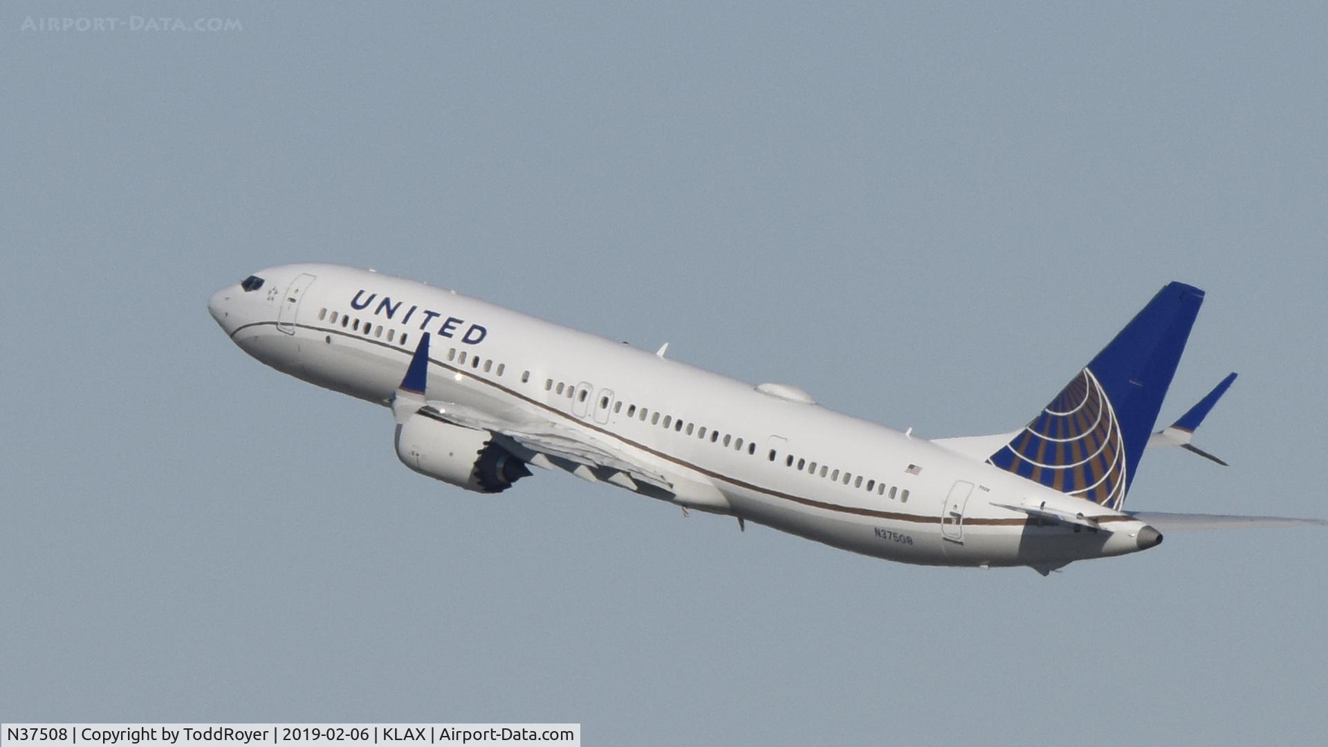 N37508, 2018 Boeing 737-9 MAX C/N 43439, Departing LAX on 24L