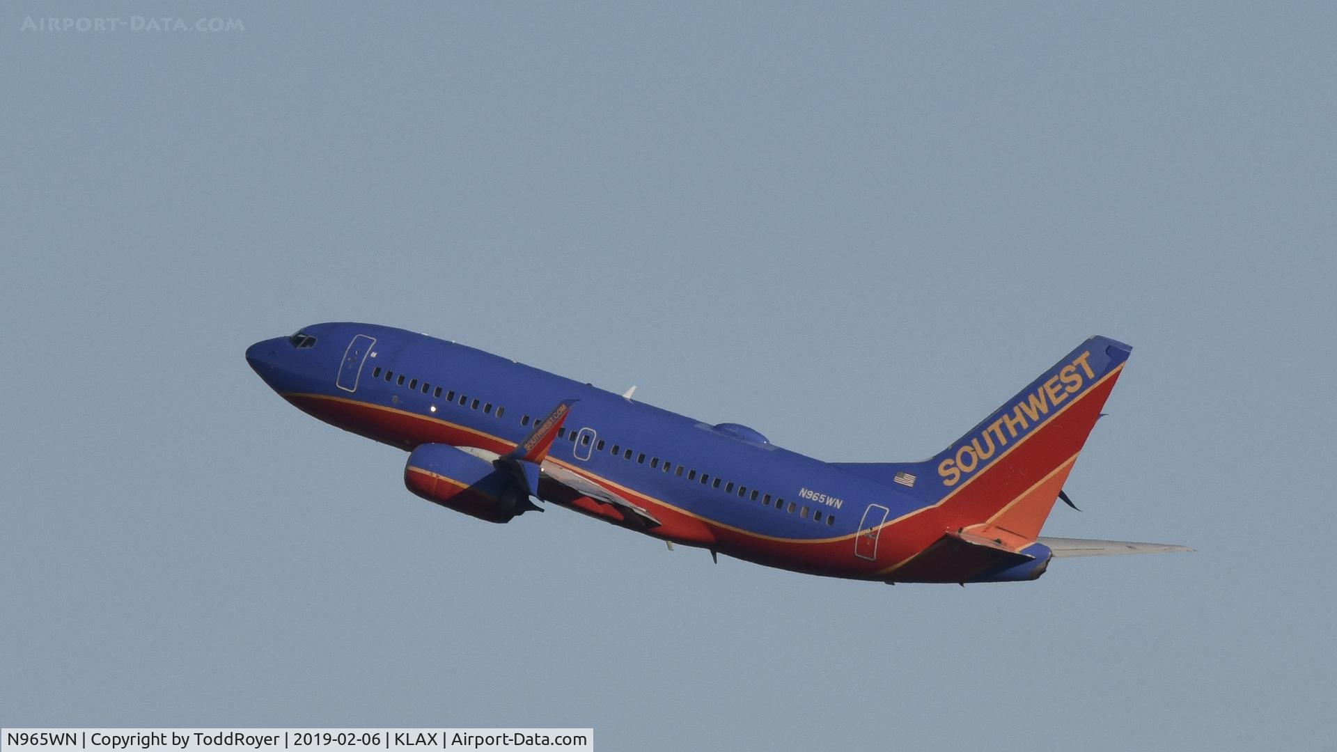 N965WN, 2011 Boeing 737-7H4 C/N 36677, Departing LAX on 24L