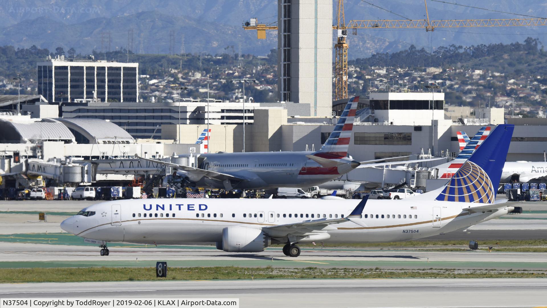 N37504, 2018 Boeing 737-9 MAX C/N 43435, Arriving at LAX on 25L