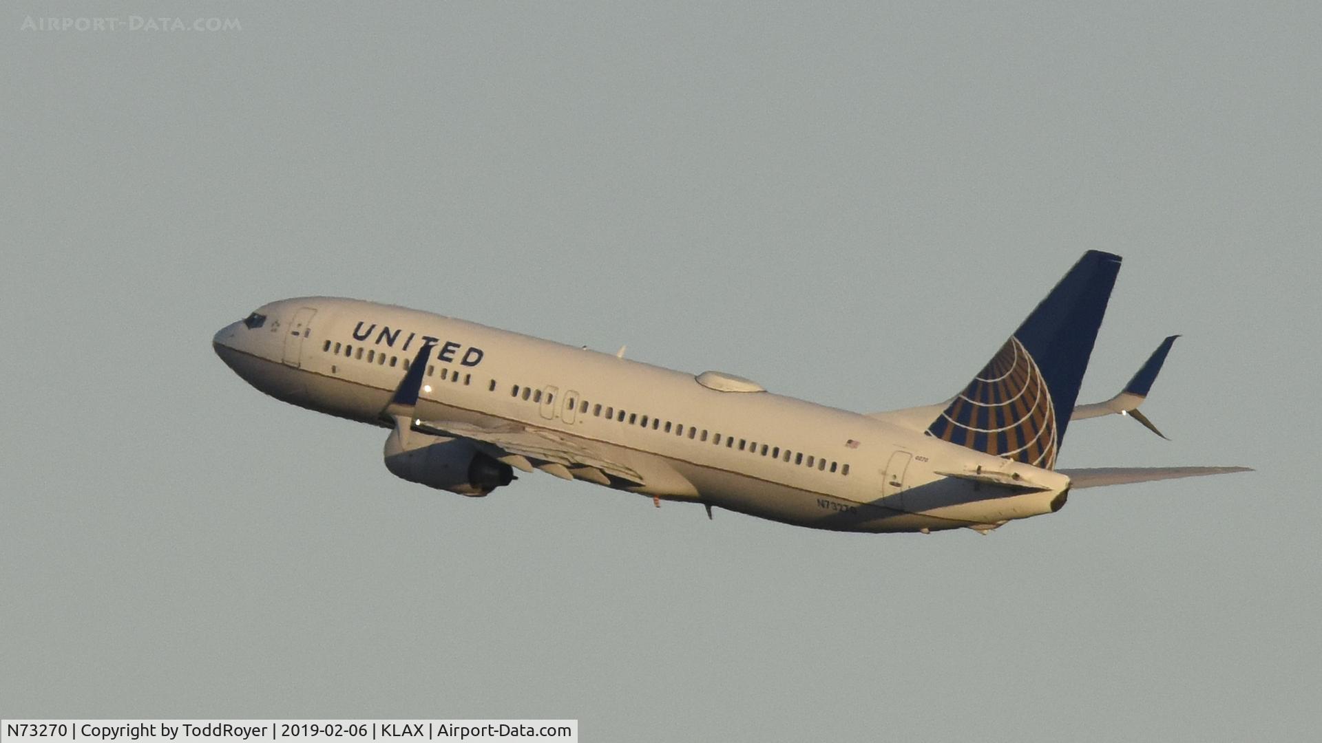 N73270, 2001 Boeing 737-824 C/N 31632, Departing LAX on 24L
