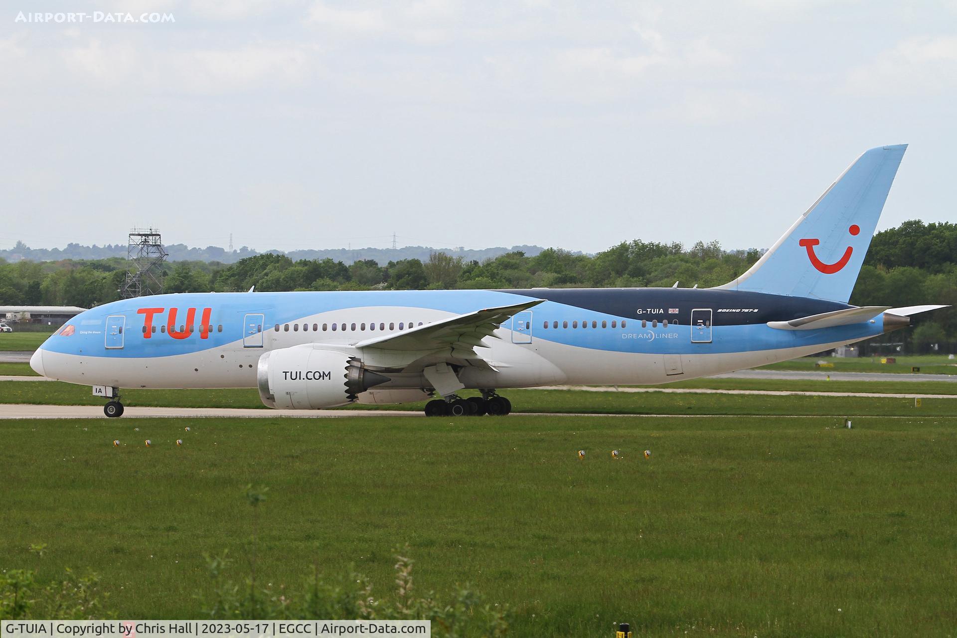 G-TUIA, 2013 Boeing 787-8 Dreamliner C/N 34422, Manchester