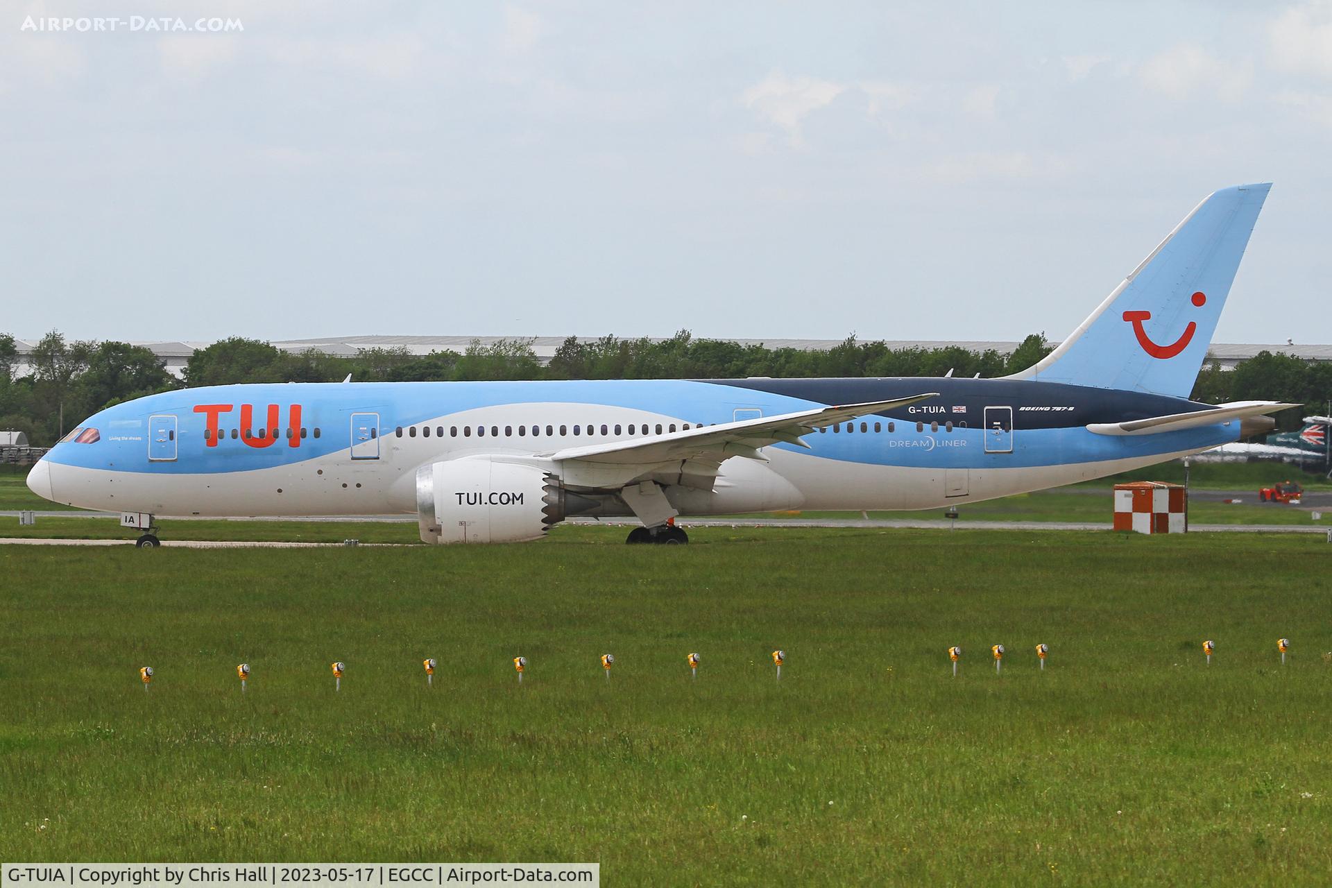 G-TUIA, 2013 Boeing 787-8 Dreamliner C/N 34422, Manchester