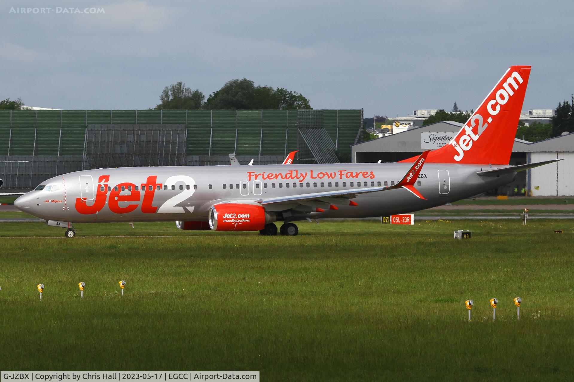 G-JZBX, 2008 Boeing 737-8HX C/N 36552, Manchester