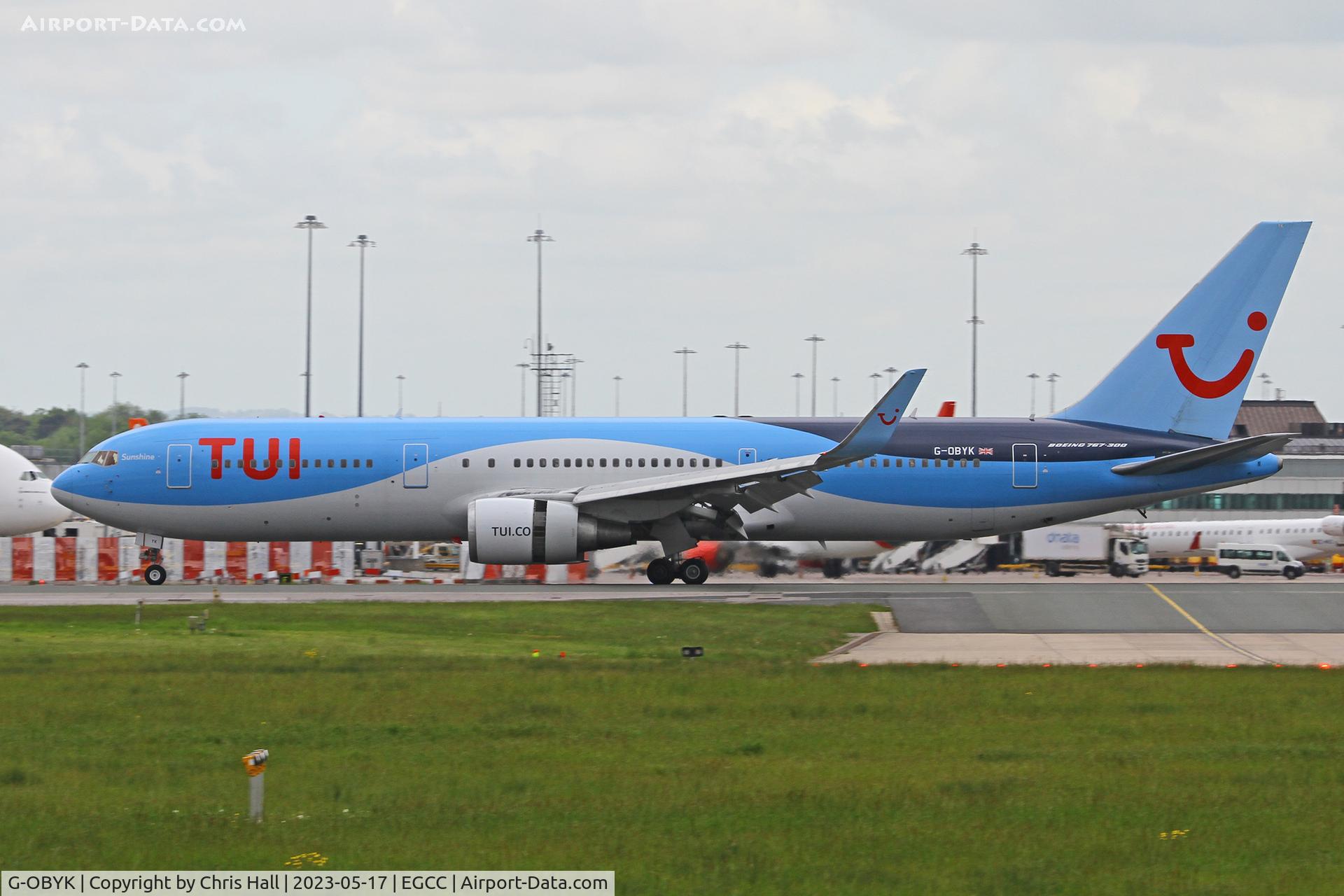 G-OBYK, 1999 Boeing 767-38A C/N 29617, Manchester