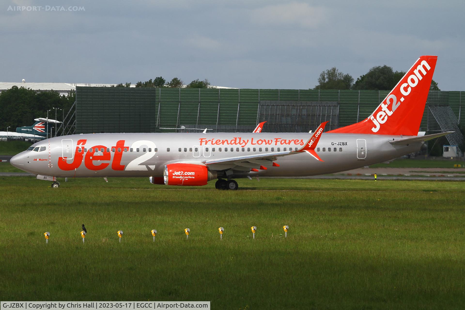 G-JZBX, 2008 Boeing 737-8HX C/N 36552, Manchester