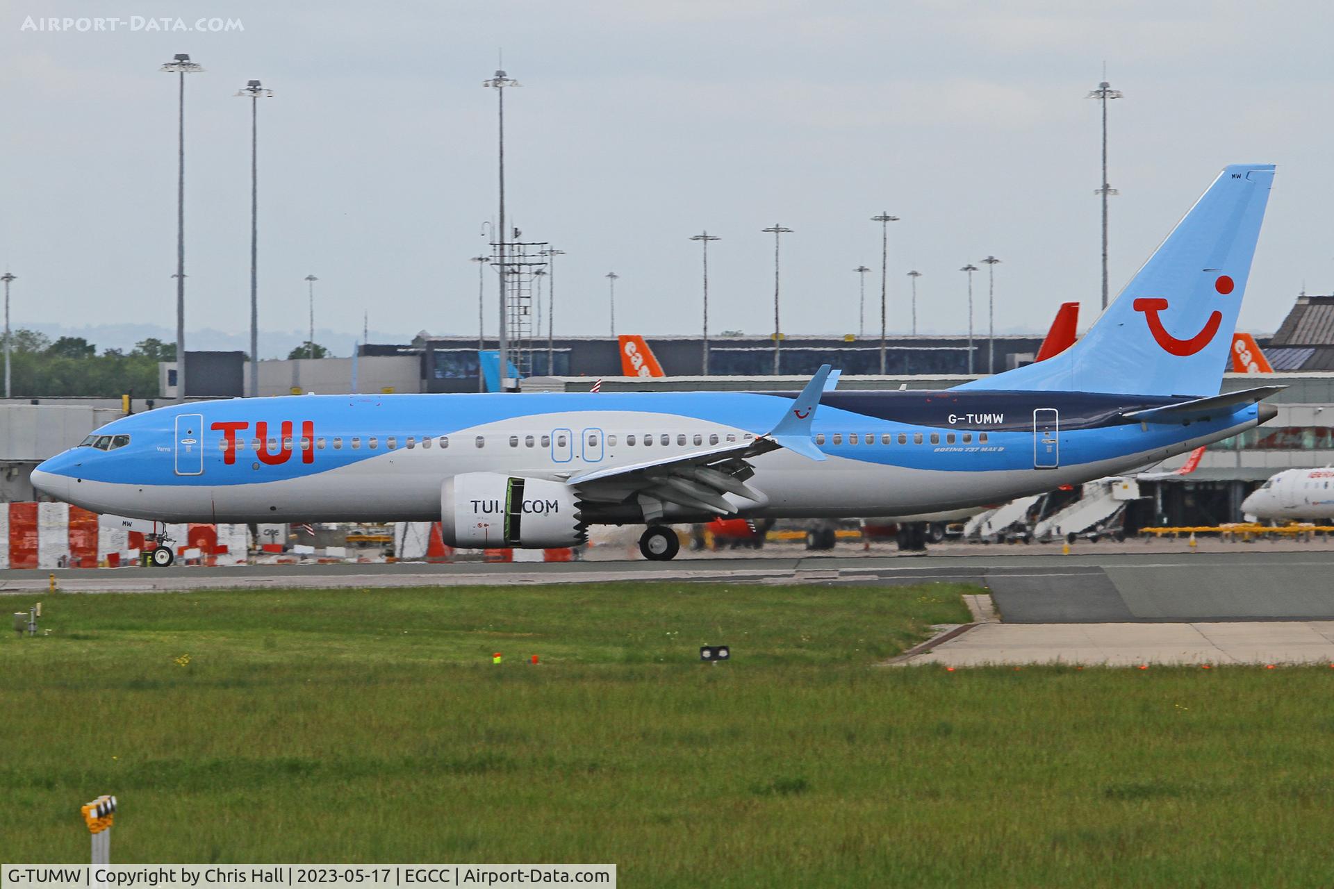 G-TUMW, 2022 Boeing 737-8 MAX C/N 44615, Manchester