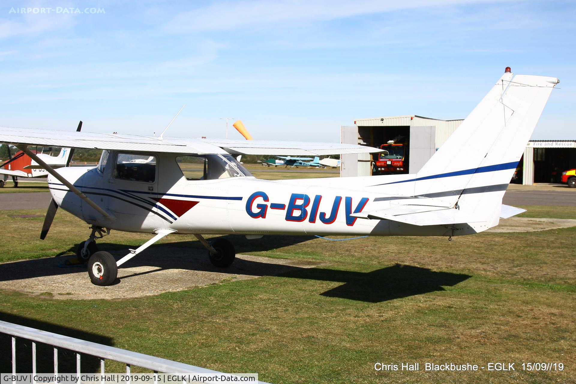 G-BIJV, 1981 Reims F152 C/N 1813, Blackbushe