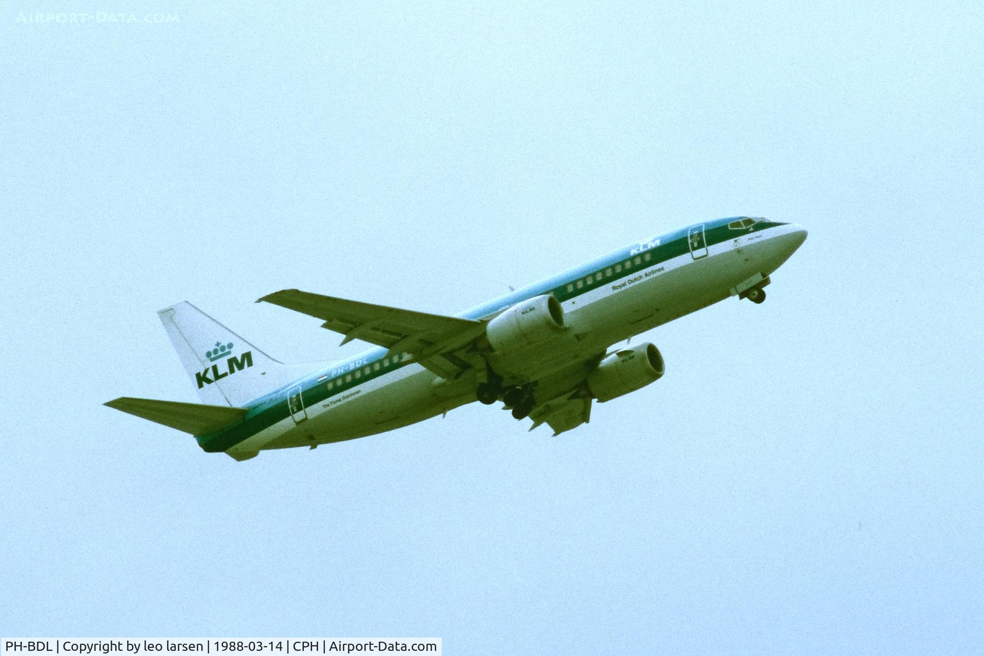 PH-BDL, 1987 Boeing 737-306 C/N 23546, Copenhagen 14.3.1988