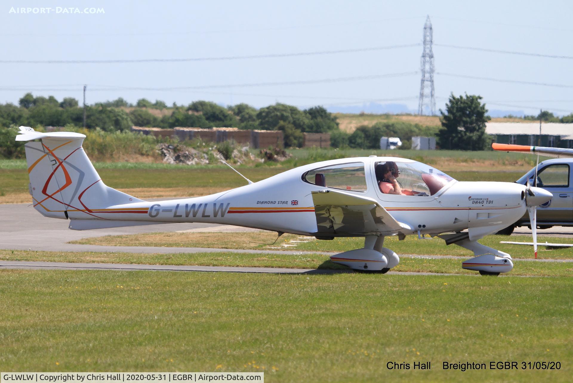 G-LWLW, 2003 Diamond DA-40D Diamond Star C/N D4.052, Breighton