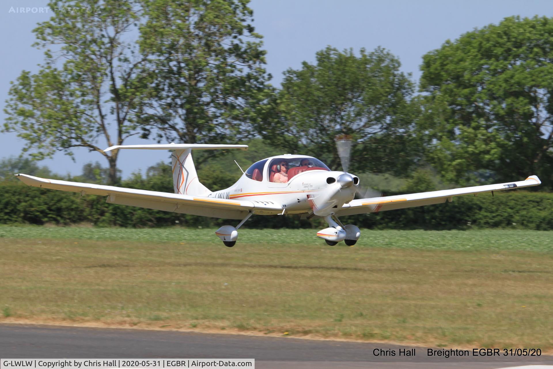 G-LWLW, 2003 Diamond DA-40D Diamond Star C/N D4.052, Breighton