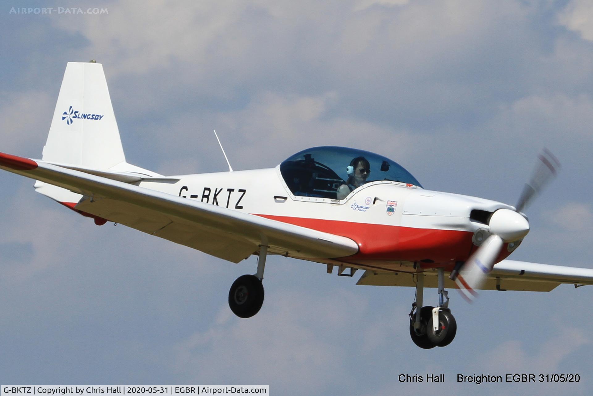 G-BKTZ, 1983 Slingsby T-67M Firefly C/N 2004, Breighton