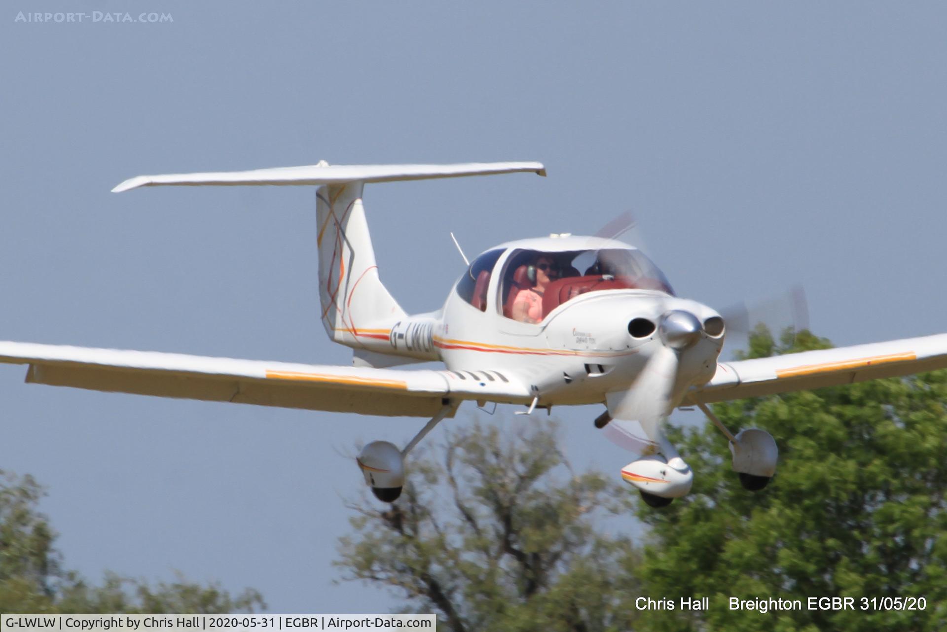G-LWLW, 2003 Diamond DA-40D Diamond Star C/N D4.052, Breighton