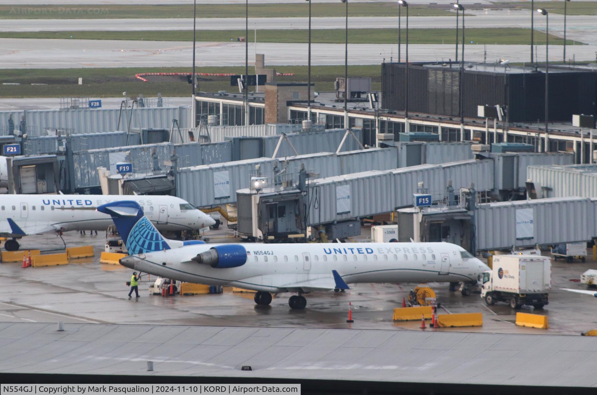 N554GJ, 2009 Bombardier CRJ-702 (CL-600-2C10) C/N 10297, CL-600-2C10