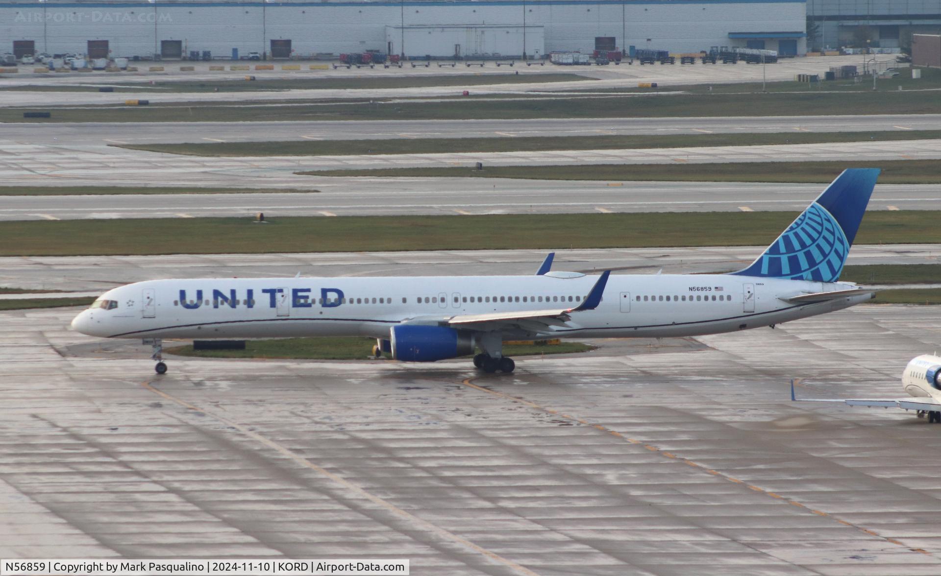 N56859, 2004 Boeing 757-324 C/N 32818, Boeing 757-324