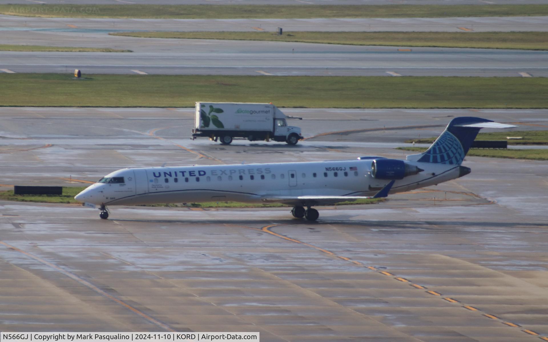 N566GJ, 2003 Bombardier CRJ-700 (CL-600-2C10) Regional Jet C/N 10094, CL-600-2C10