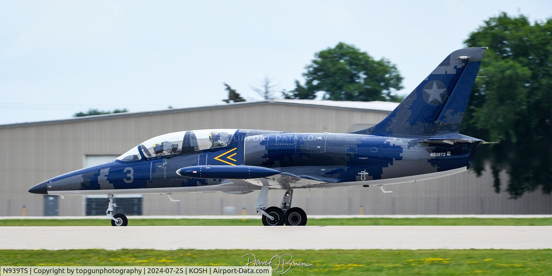 N939TS, 1983 Aero Vodochody L-39 C/N 332448, OSHKOSH 24