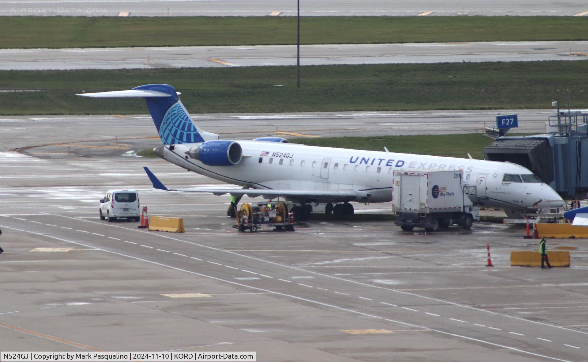 N524GJ, 2003 Bombardier CRJ-550 (CL-600-2C11) C/N 10097, CL-600-2C10