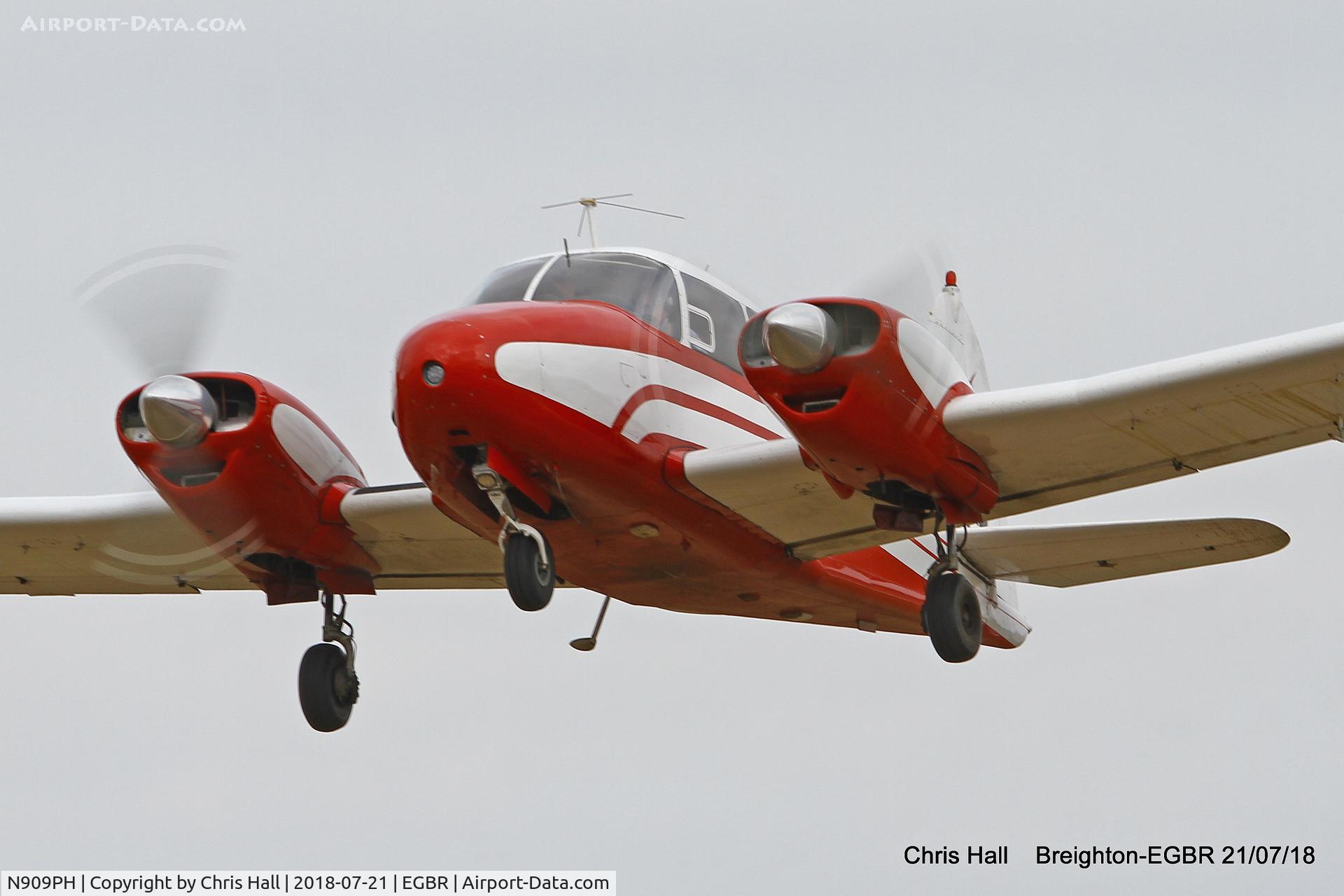 N909PH, Piper PA-23-160 Apache C/N 23-1800, Breighton