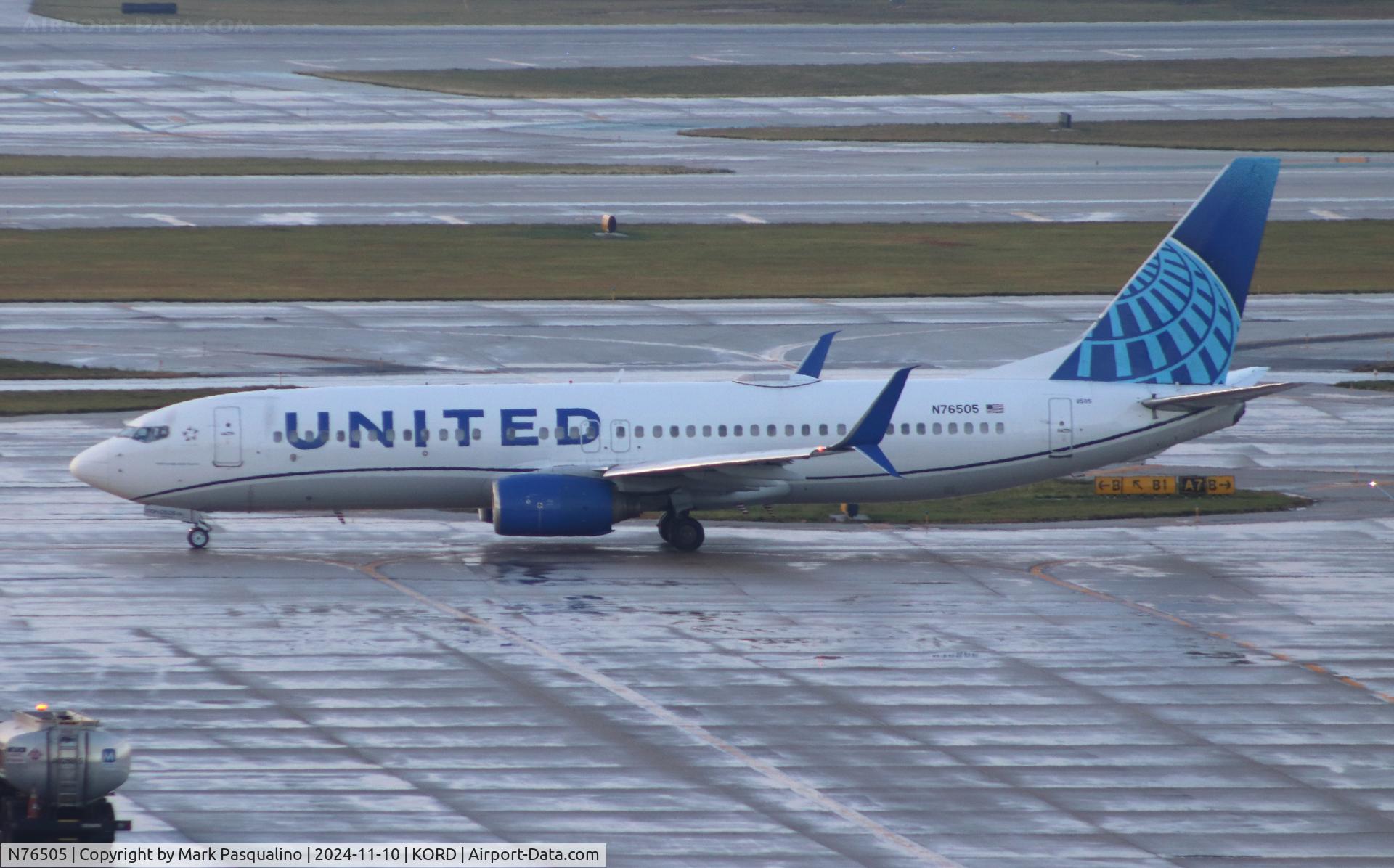 N76505, 2006 Boeing 737-824 C/N 32834, Boeing 737-824