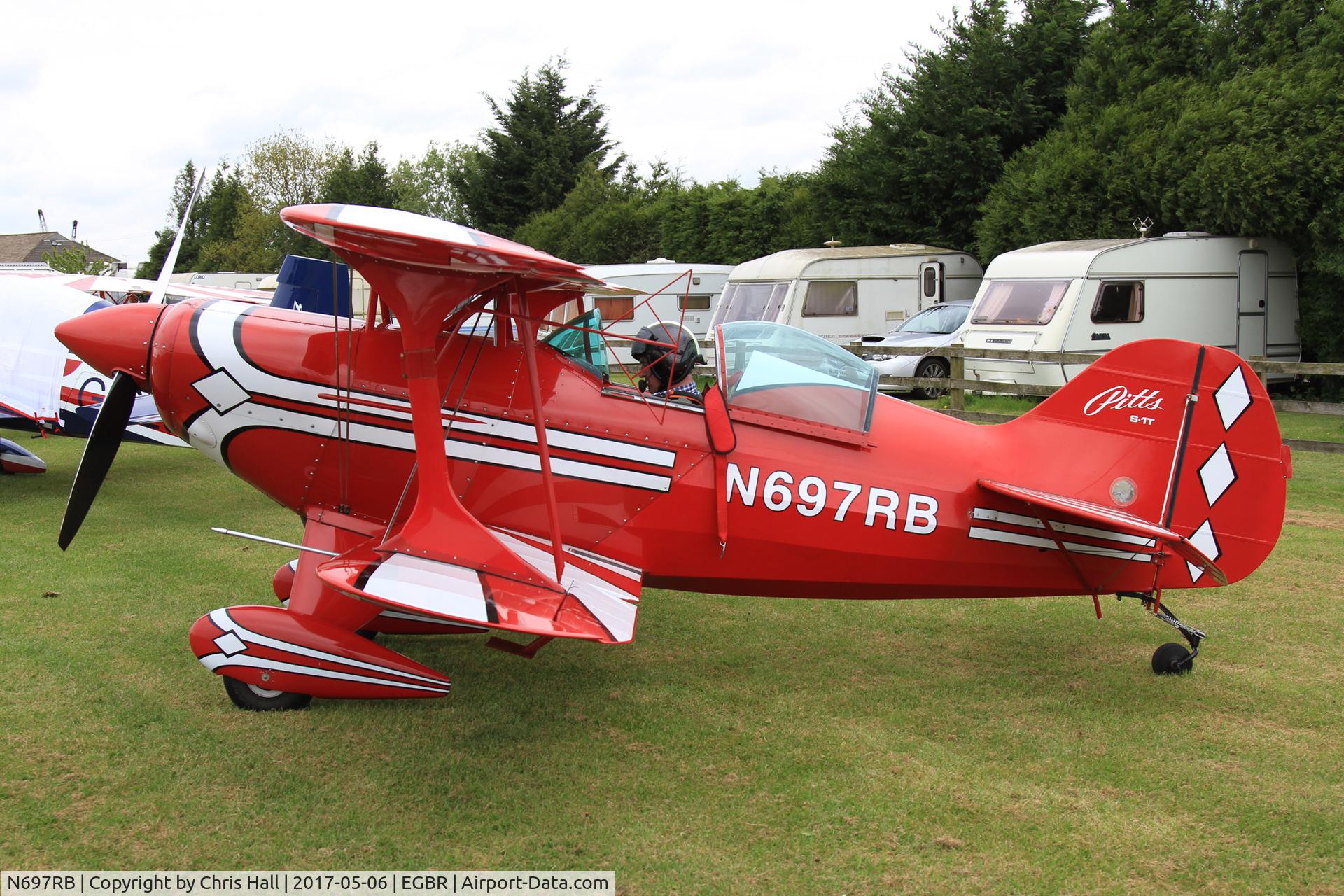 N697RB, 1986 Pitts S-1T Special C/N 1042, Breighton