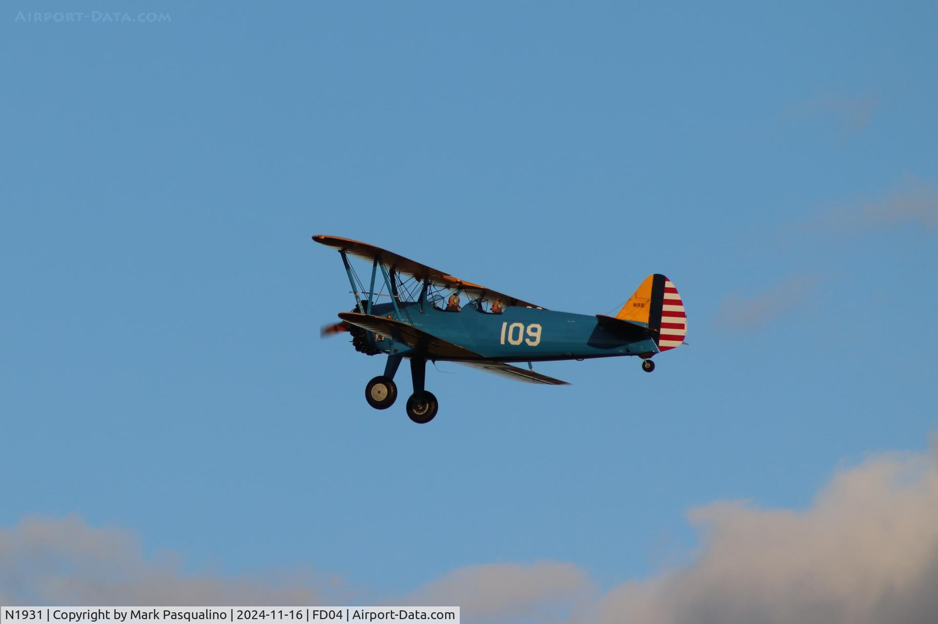 N1931, 1943 Boeing A75N1(PT17) C/N 75-8777, Stearman