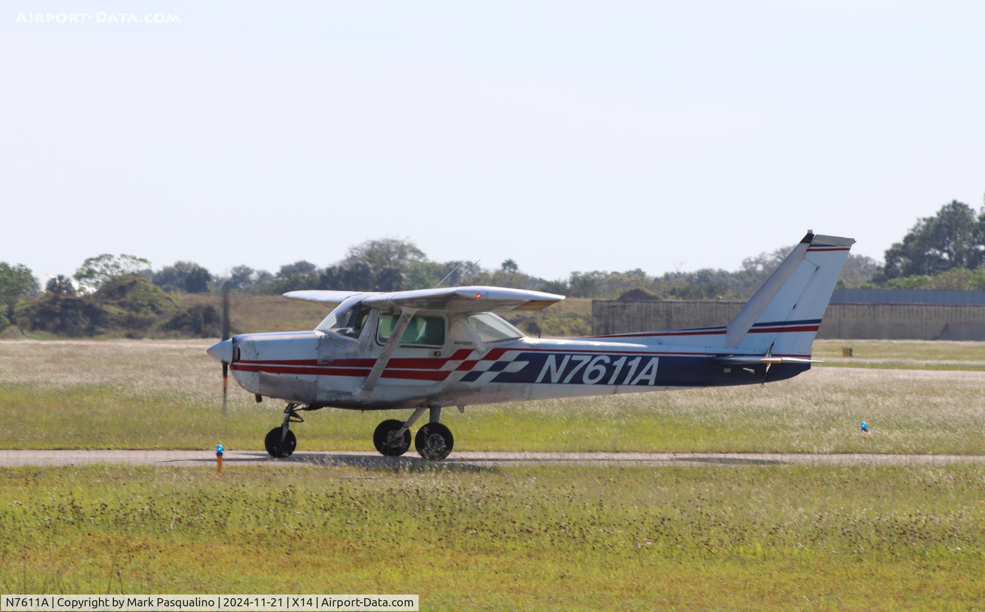 N7611A, 1977 Cessna A152 Aerobat C/N A1520739, Cessna A152
