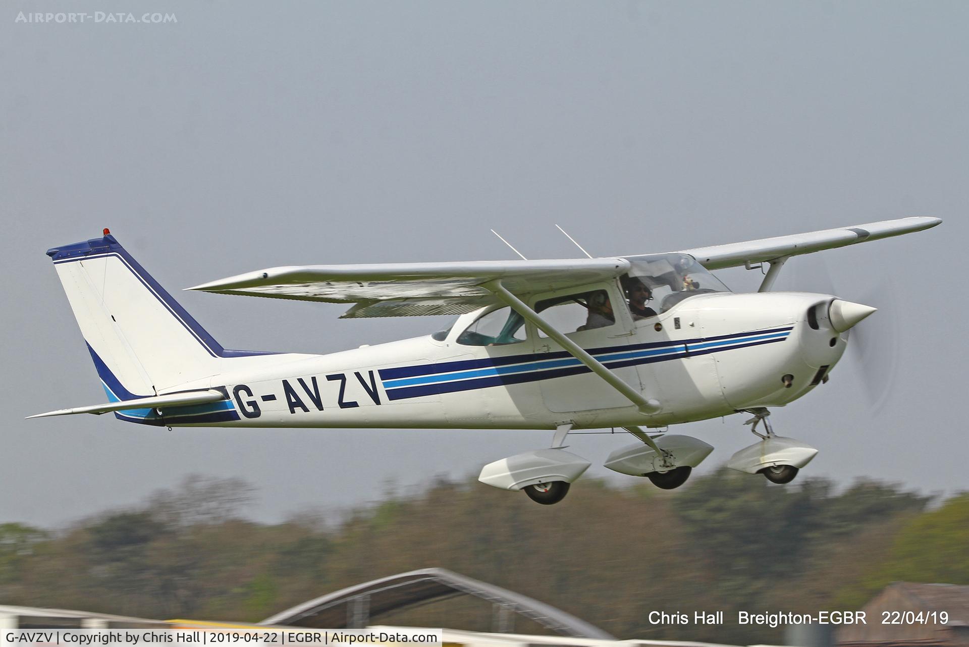 G-AVZV, 1967 Reims F172H Skyhawk C/N 0511, Breighton