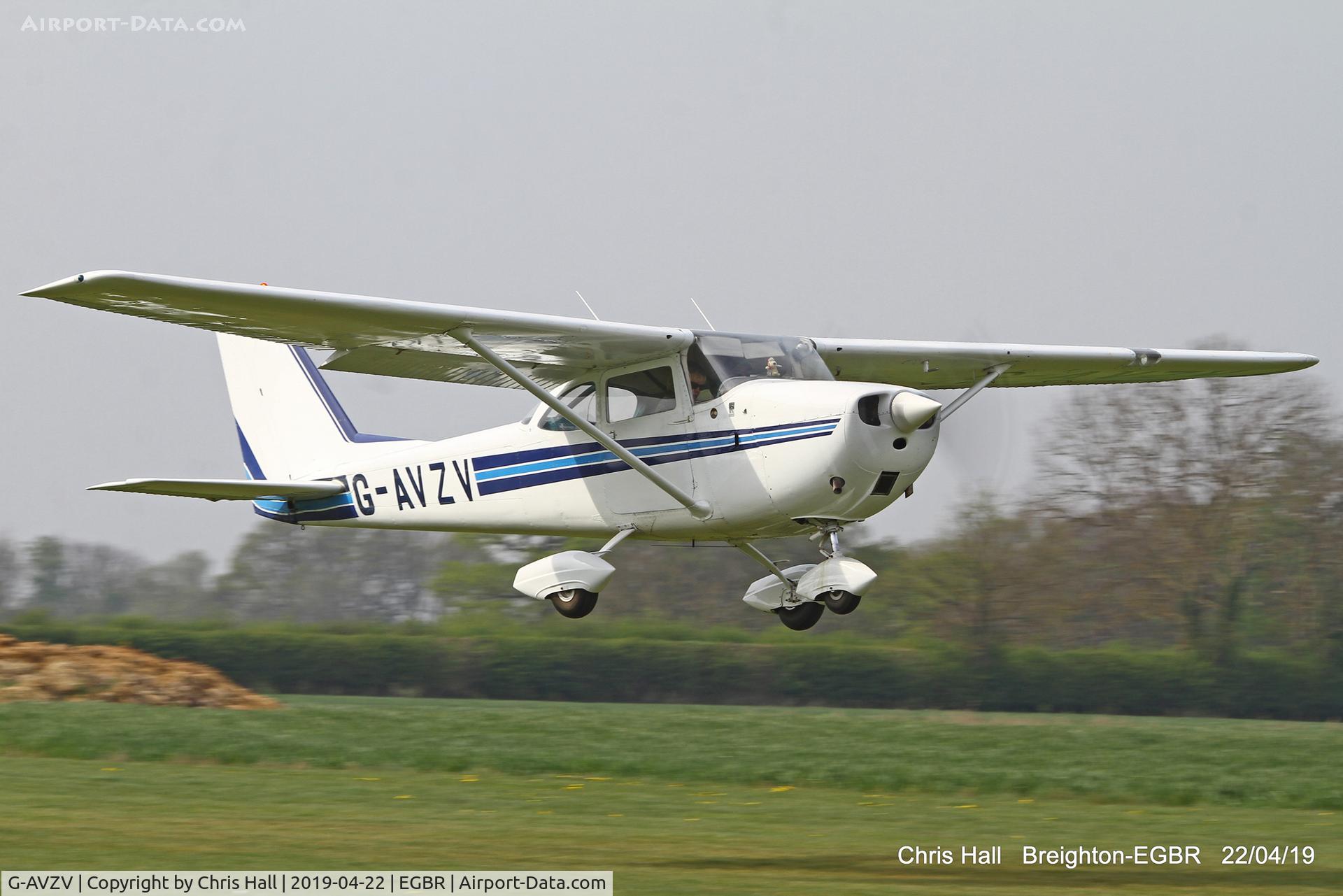 G-AVZV, 1967 Reims F172H Skyhawk C/N 0511, Breighton