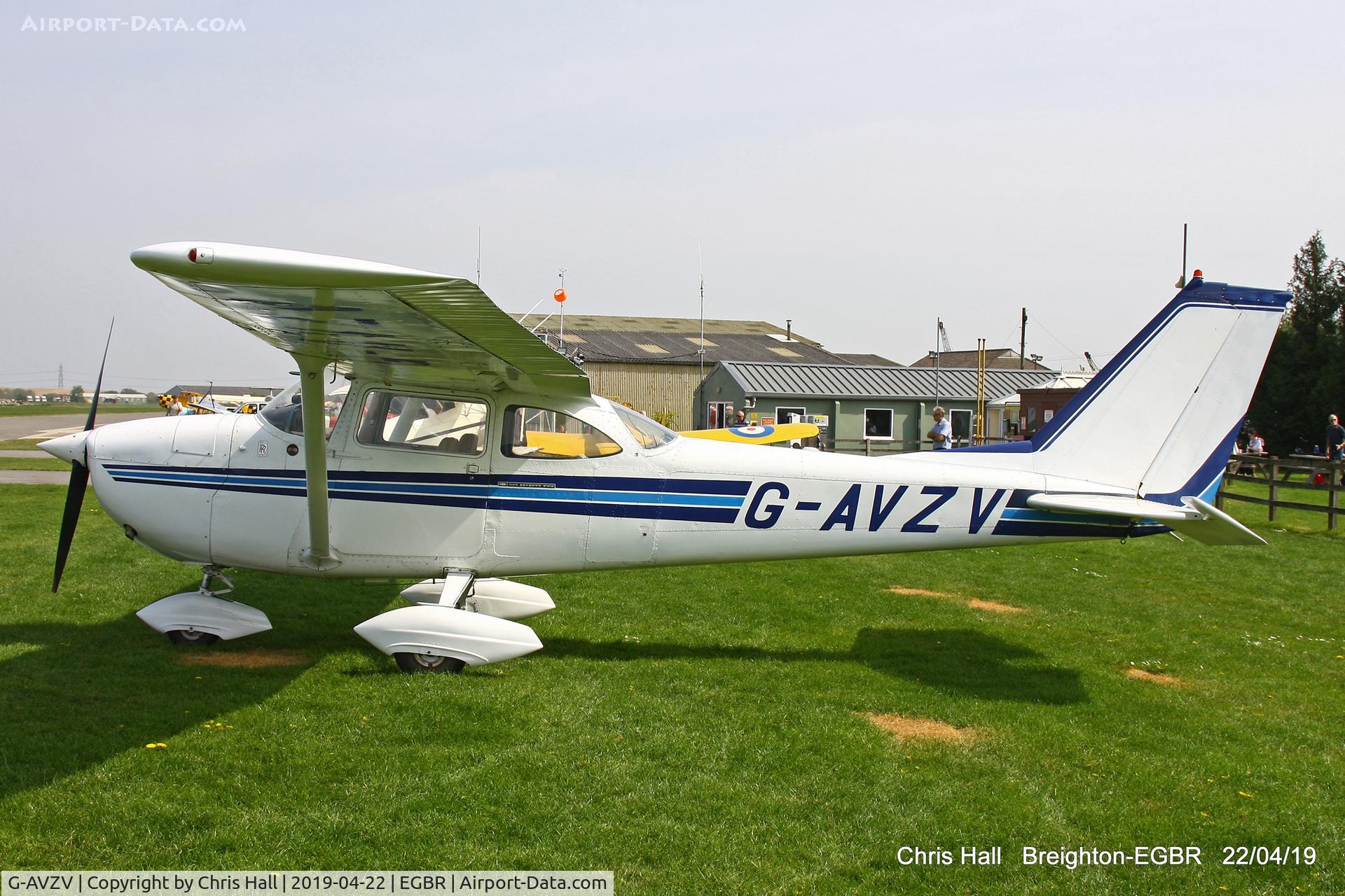 G-AVZV, 1967 Reims F172H Skyhawk C/N 0511, Breighton