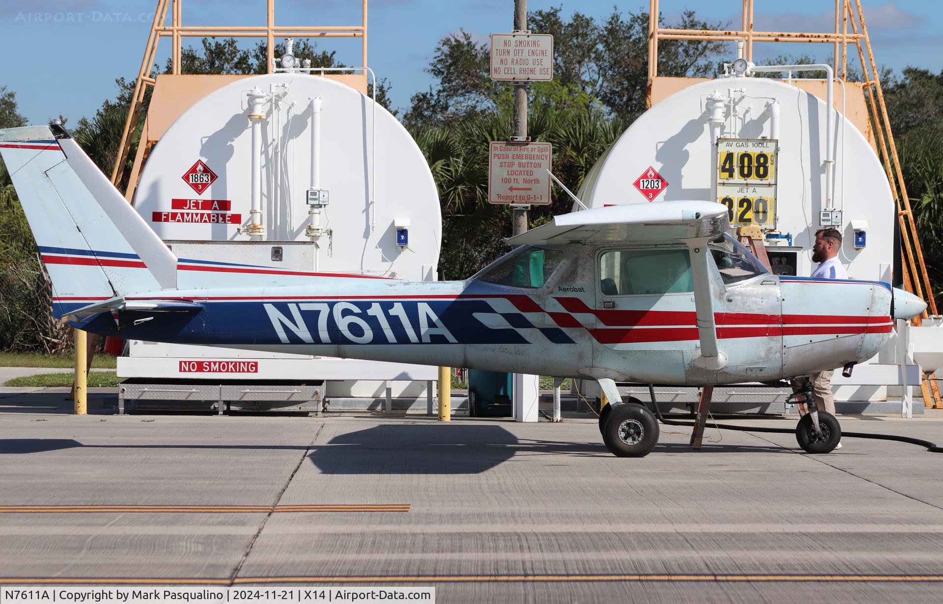 N7611A, 1977 Cessna A152 Aerobat C/N A1520739, Cessna A152