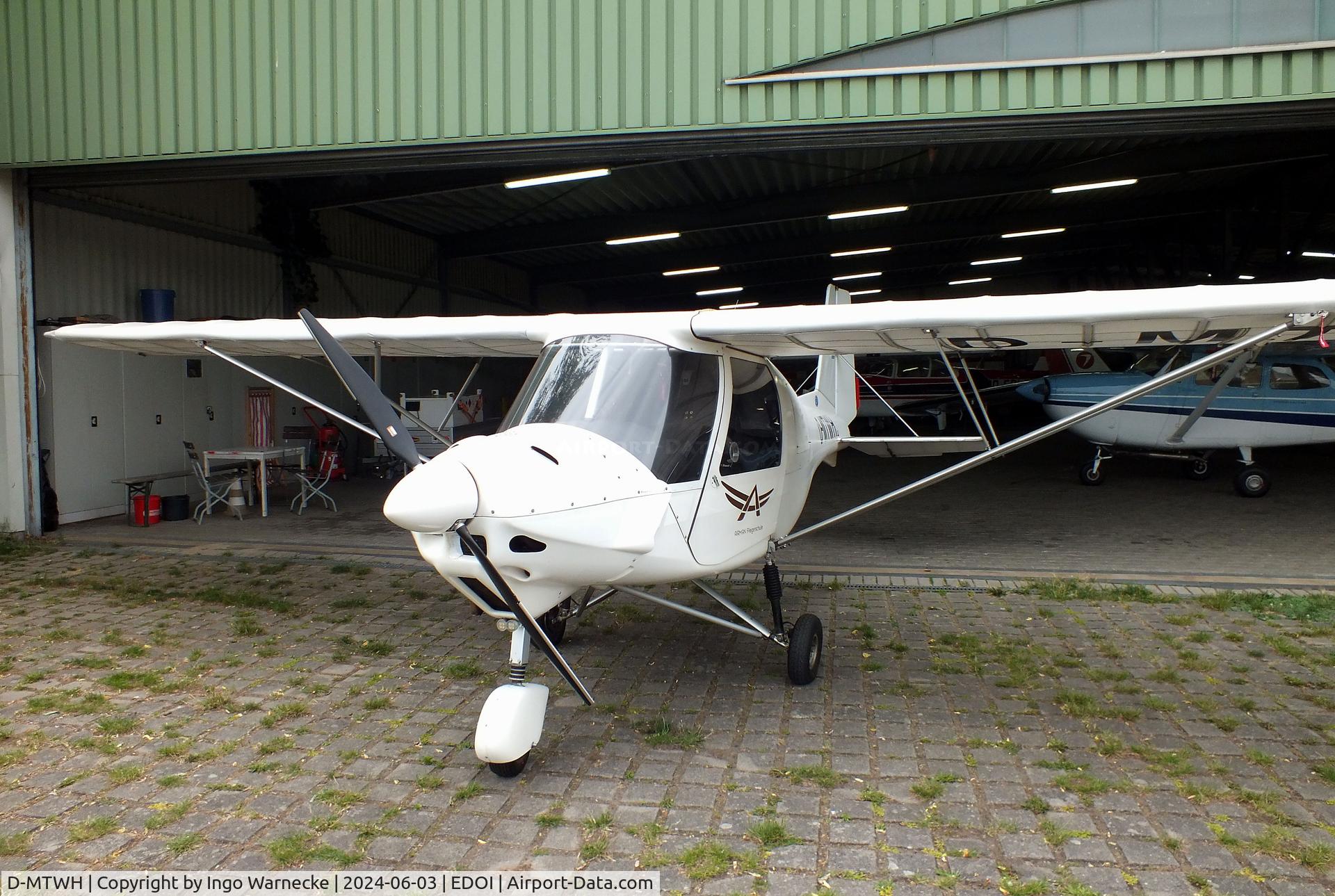 D-MTWH, Comco Ikarus C42 C/N not found_D-MTWH, Comco Ikarus C42 at Bienenfarm airfield (home of part of the collection of Quax, association for the promotion of historic aircraft e.V.), Paulinenaue