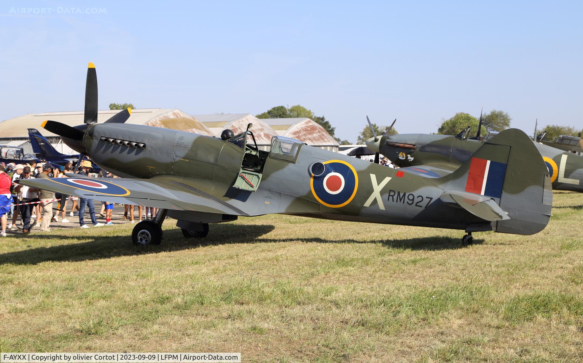 F-AYXX, 1944 Supermarine 361 Spitfire FR.XIV C/N 6S-381758, 2023 airshow