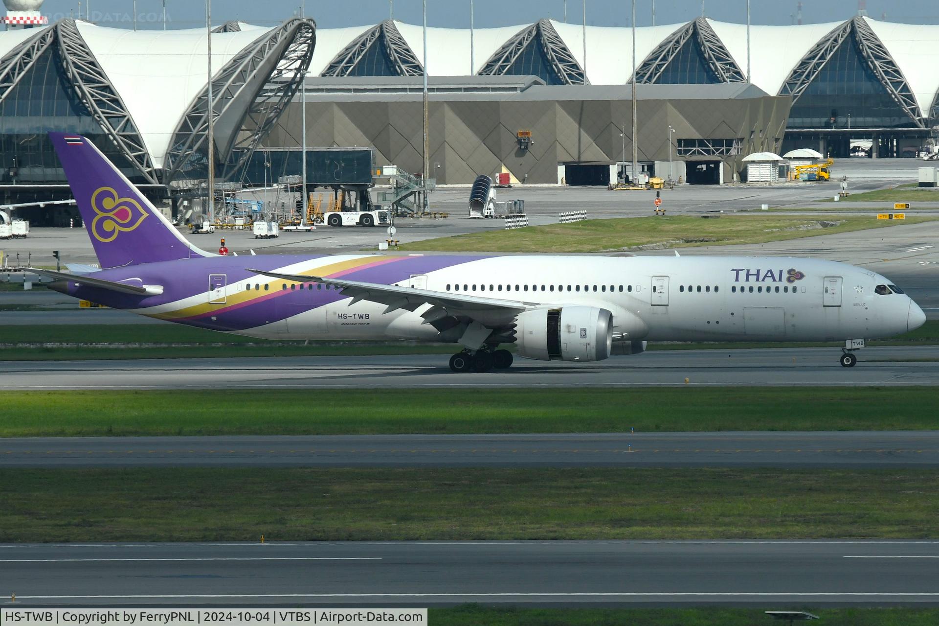 HS-TWB, 2017 Boeing 787-9 Dreamliner Dreamliner C/N 38780, Thai B789 landing