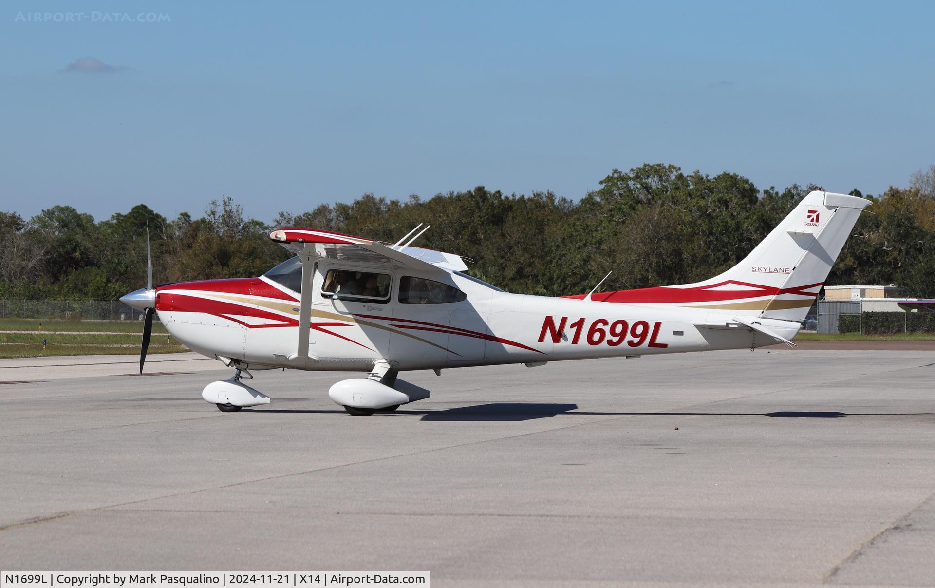 N1699L, 2007 Cessna 182T Skylane C/N 18282008, Cessna 182T