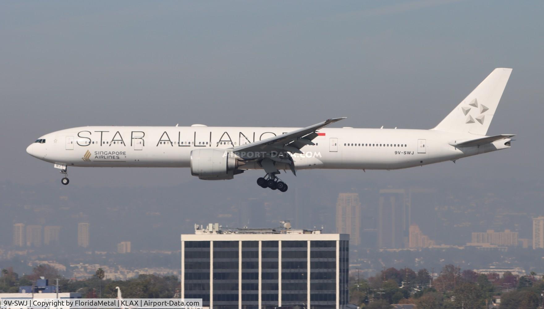 9V-SWJ, 2007 Boeing 777-312/ER C/N 34575, SIN 773 zx nrt, rjaa - lax