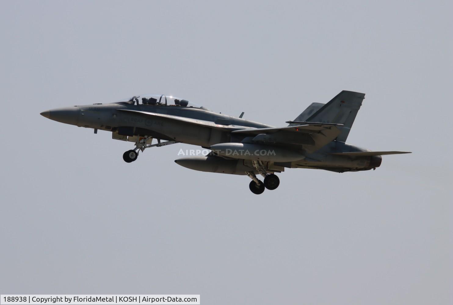 188938, 1988 McDonnell Douglas CF-188B Hornet C/N 738/B109, OSH 24 zx 