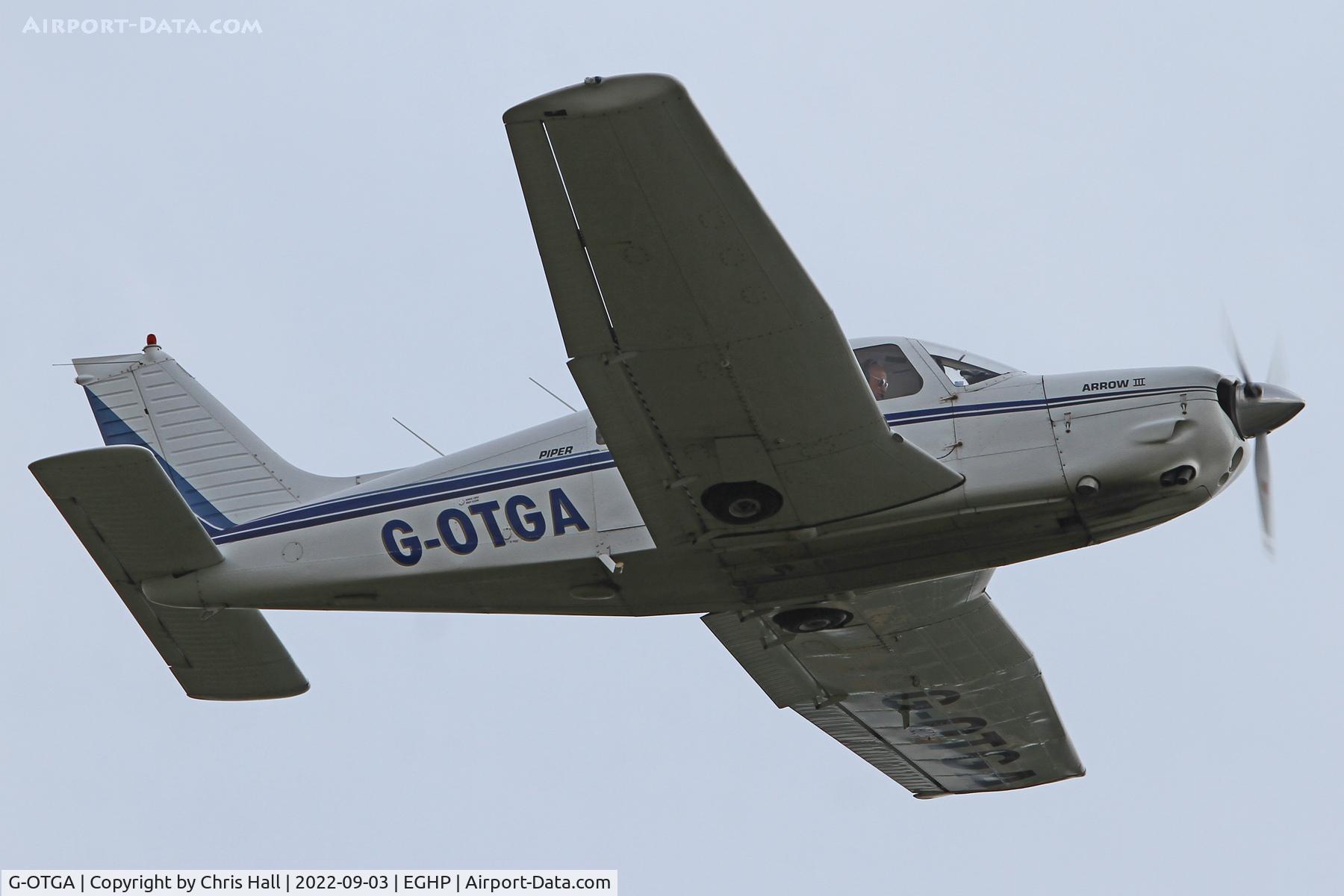 G-OTGA, 1978 Piper PA-28R-201 Cherokee Arrow III C/N 28R-7837281, LAA fly in, Popham